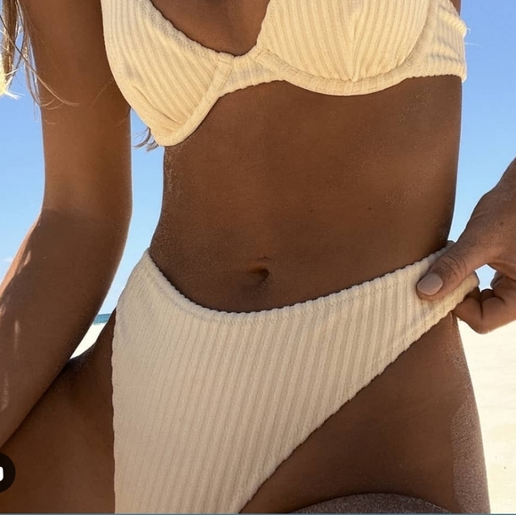 NWOT TJ Swim Bottoms Paige In Sorbet Medium - Picture 2 of 12